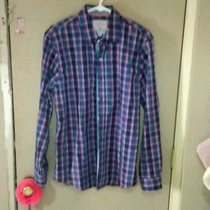 Women's plaid shirt